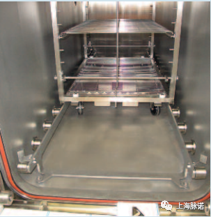 Information on Stainless Steel Surfaces in Steam Sterilizers（Phase 1）